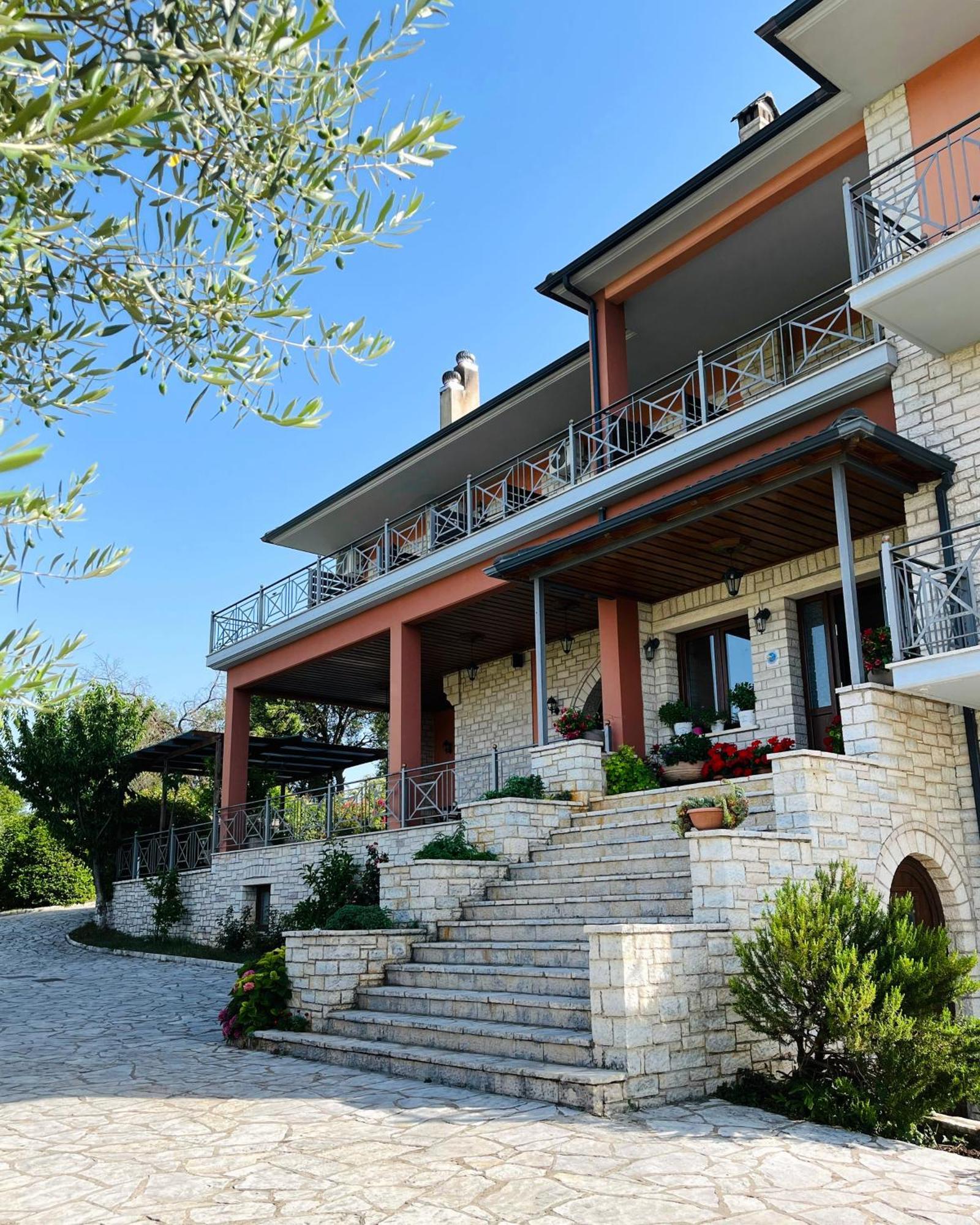 Agnanti Zitsas Hotel Extérieur photo