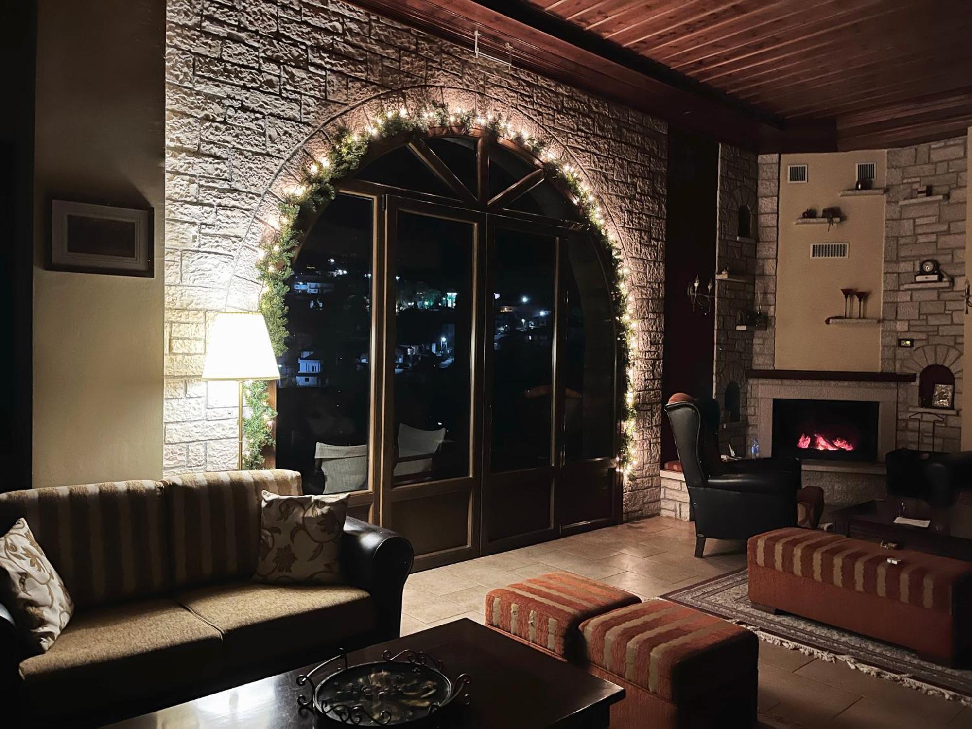 Agnanti Zitsas Hotel Extérieur photo